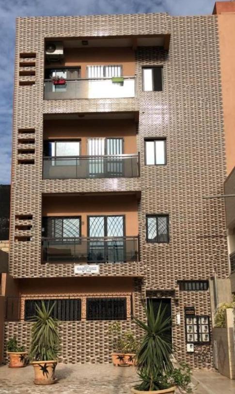 Appartement Spacieux Chez Keur Matou - F2 Dakar Exterior foto