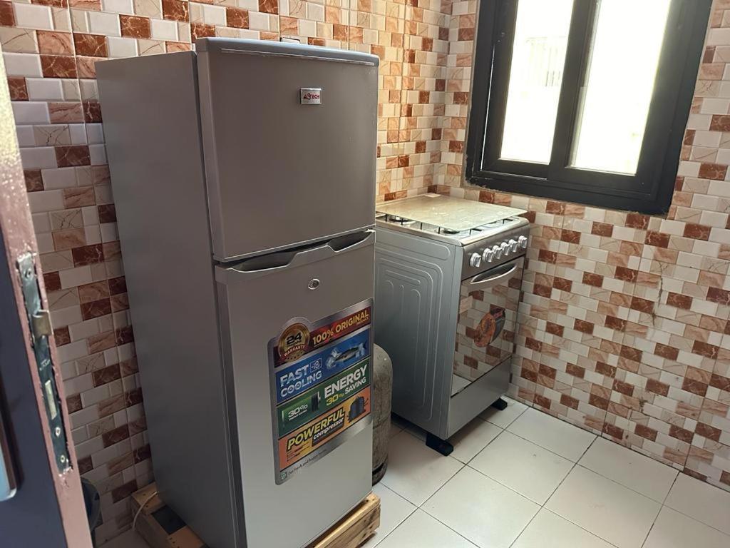 Appartement Spacieux Chez Keur Matou - F2 Dakar Exterior foto