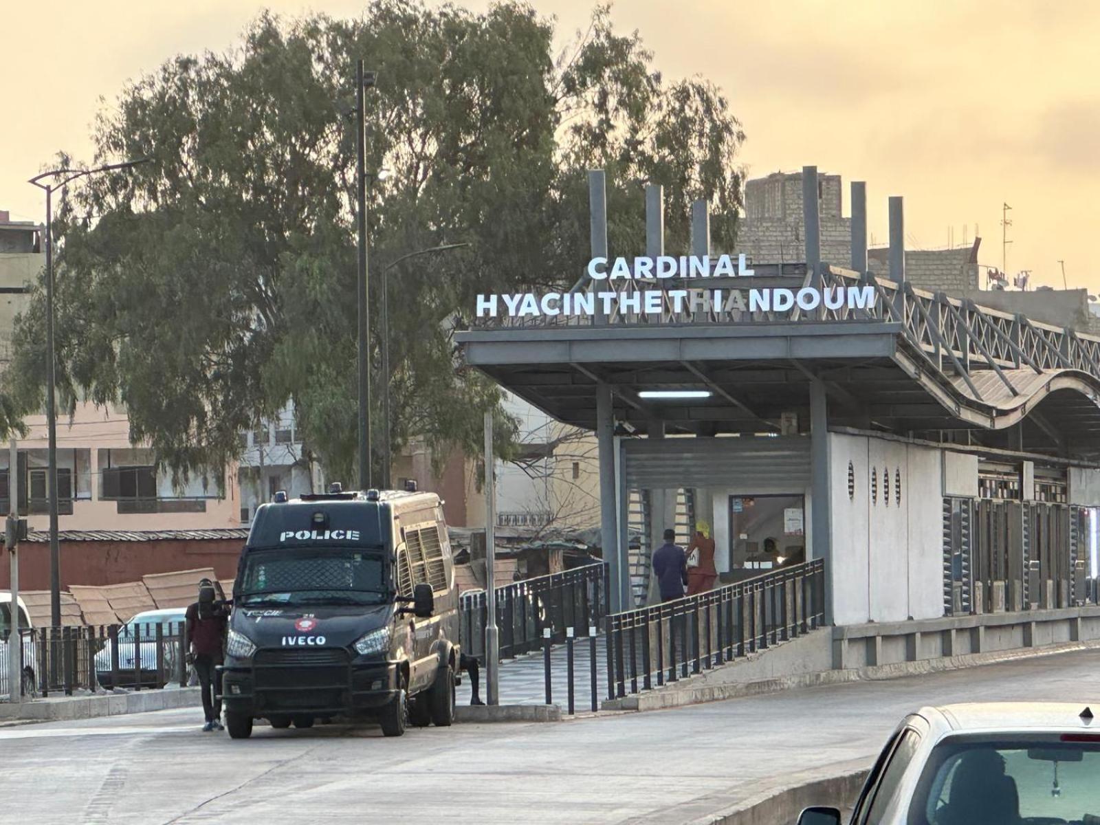 Appartement Spacieux Chez Keur Matou - F2 Dakar Exterior foto